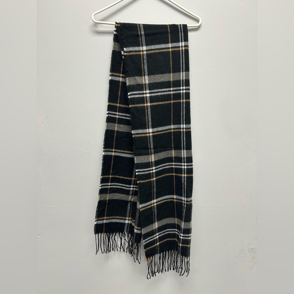 Steve Madden Woven Winter Scarf